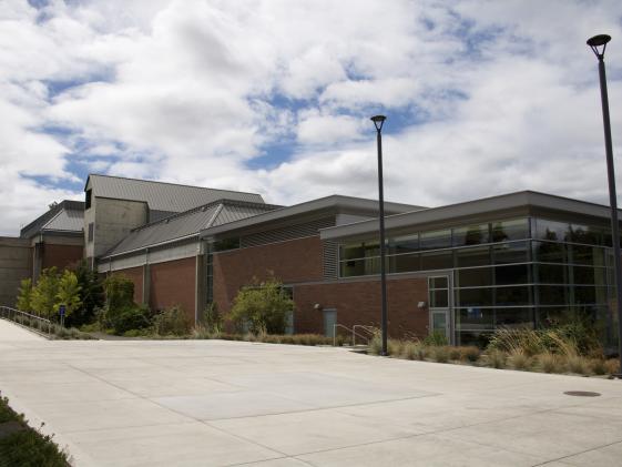 Alen Bahret Fitness Center photo 5