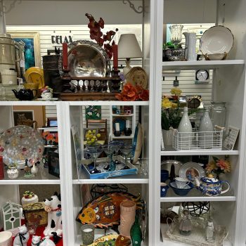 Assistance League of Eugene Thrift Shop photo 7