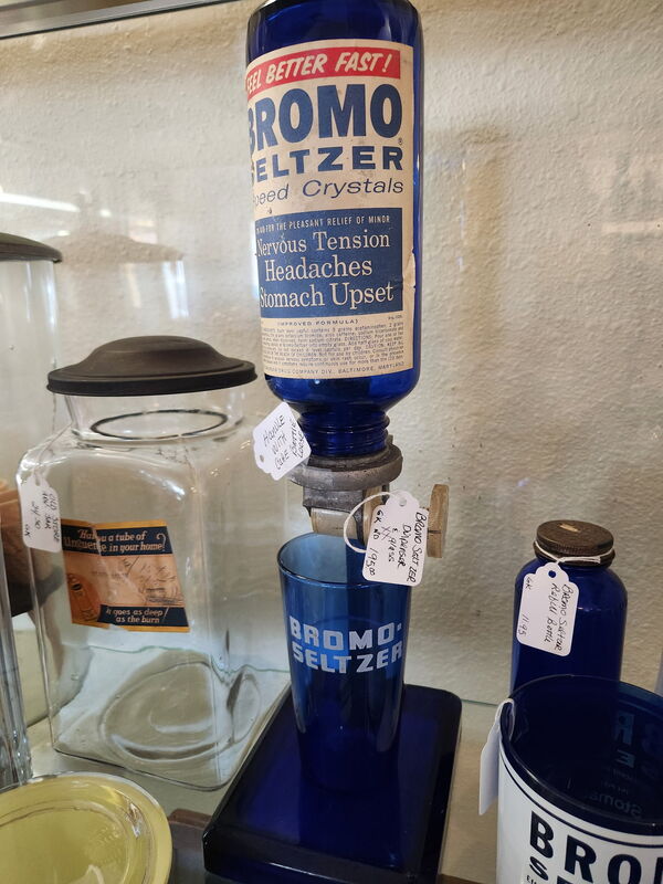 Coburg Antique Malls LLC photo 2