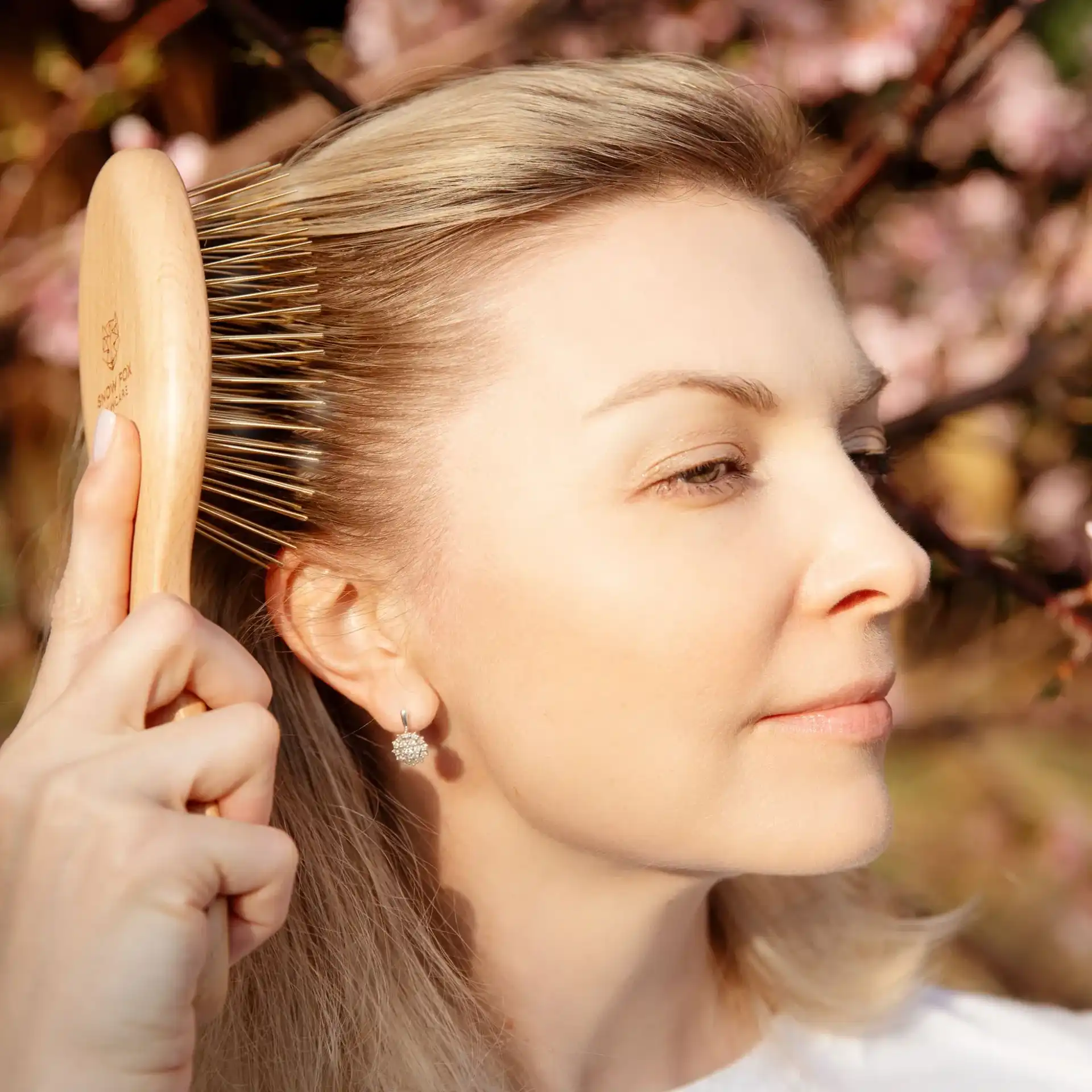 CONFETTI CROWN. a salon+spa photo 6