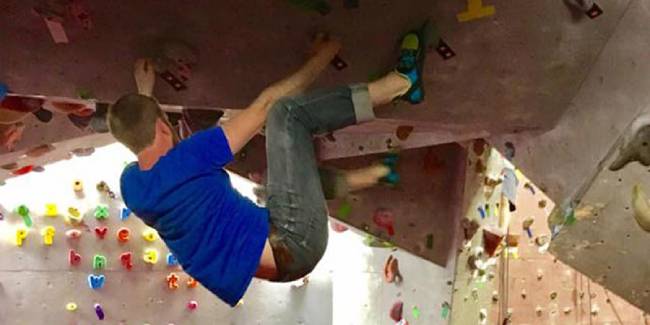 Crux Rock Climbing Gym photo 5