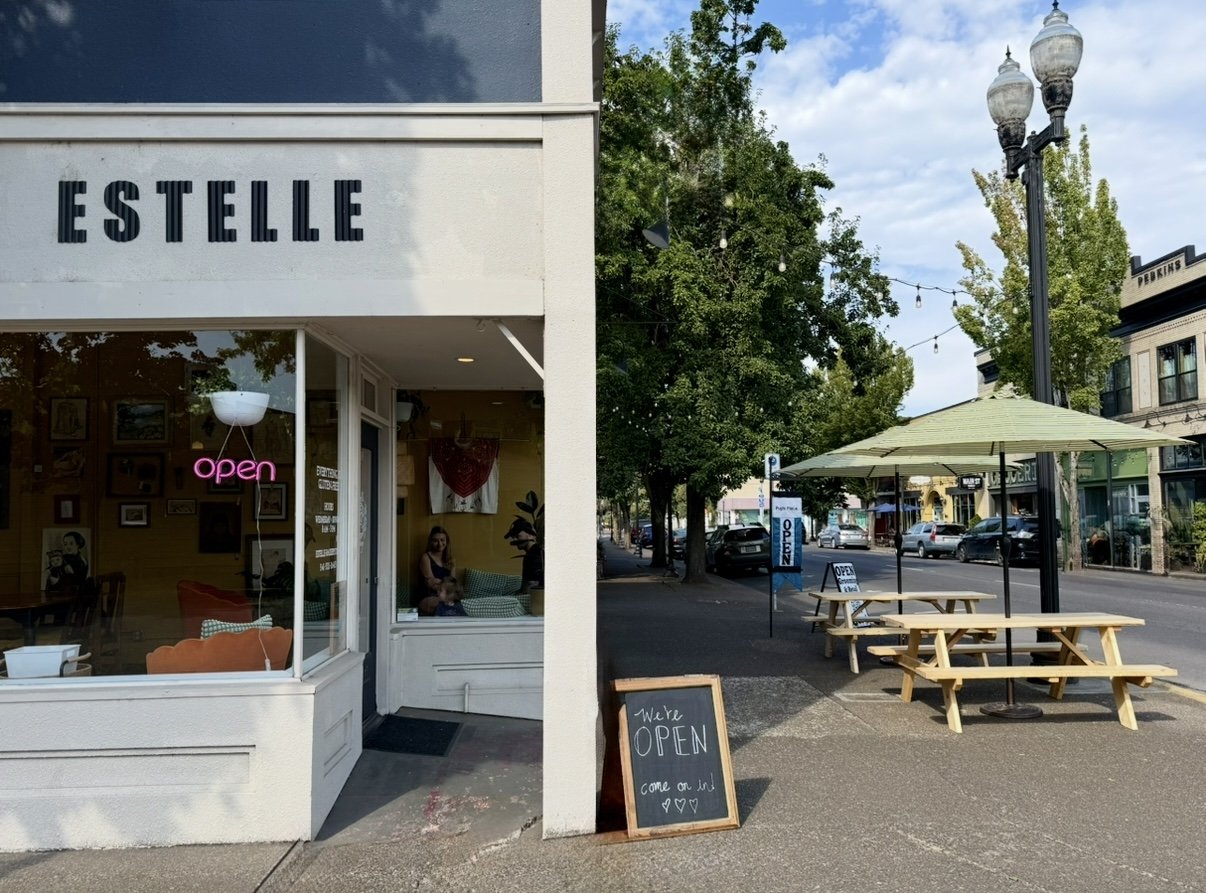 Estelle photo 4