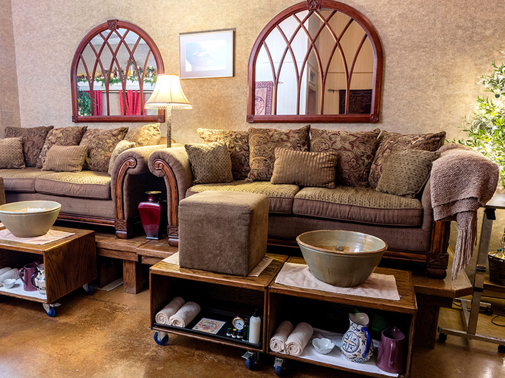 Footloose Massage Center photo 8