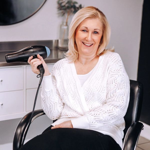 Headquarters Hair Salon photo 6