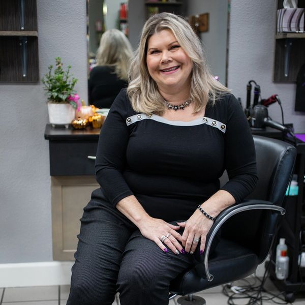 Headquarters Hair Salon photo 11
