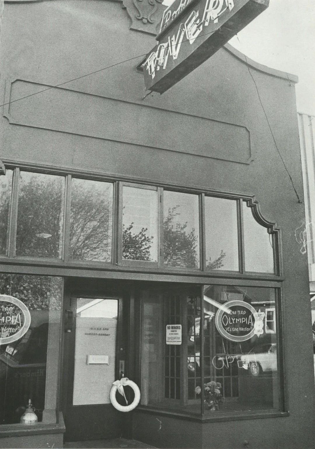 Max’s Tavern photo 9