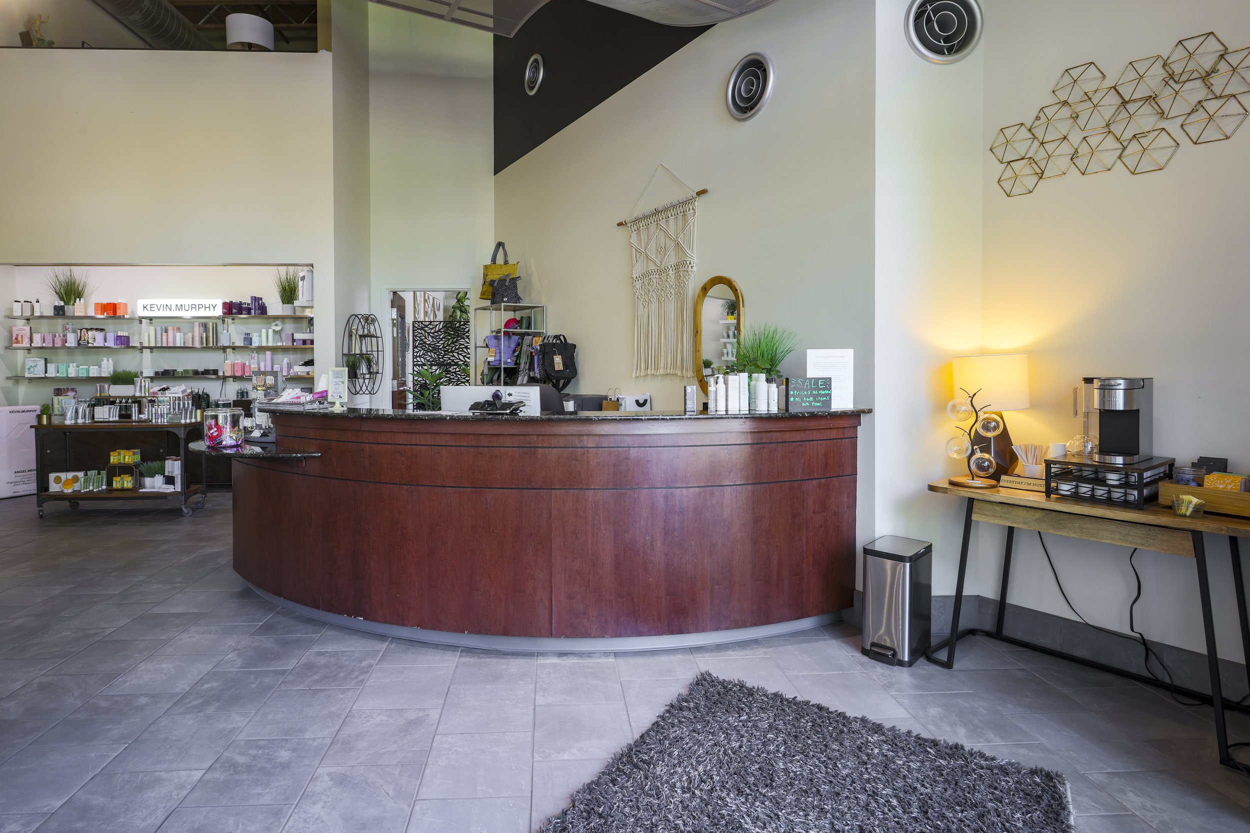 Salon DeLange photo 5