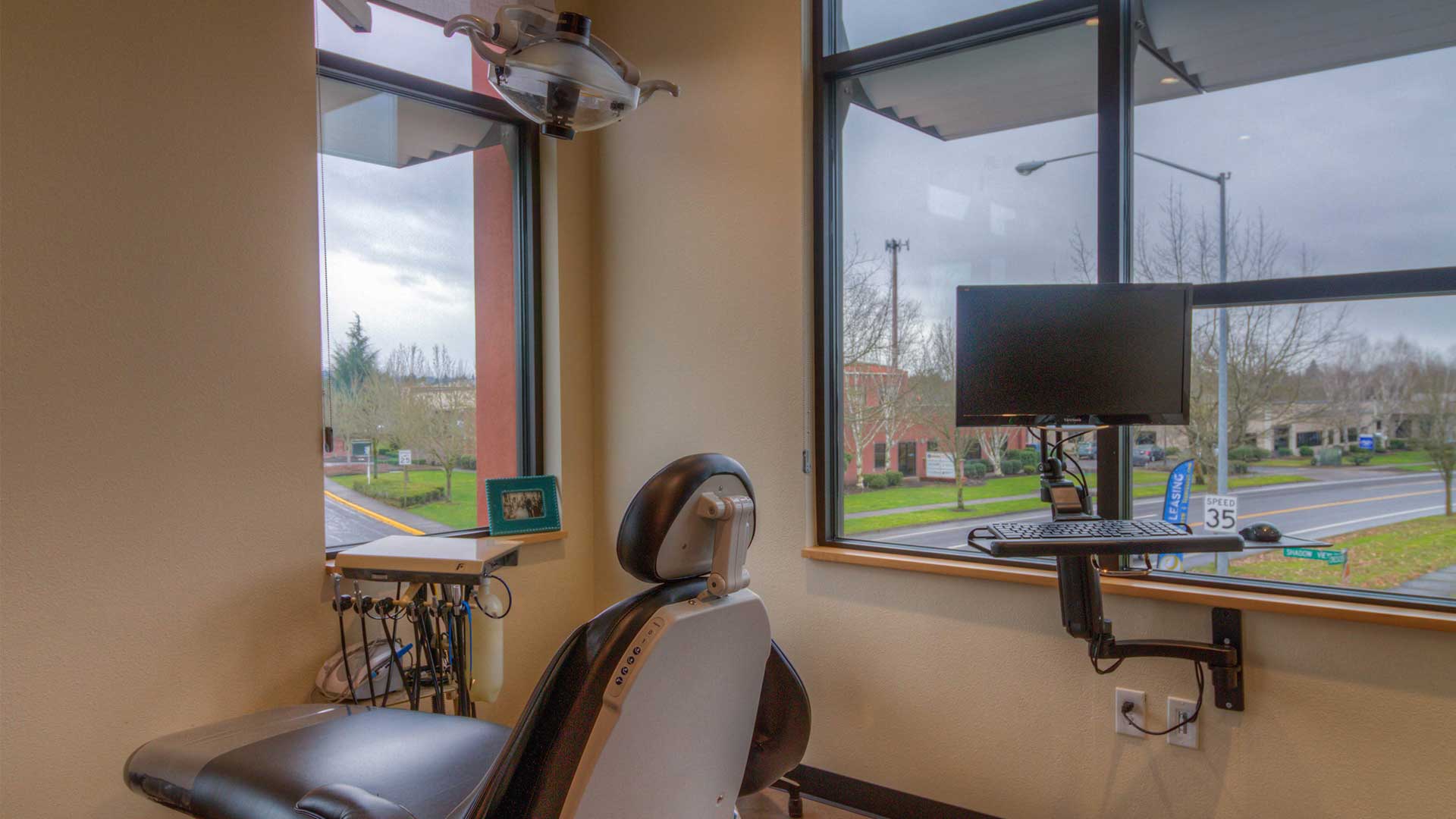 SmileAlive Dentistry photo 4