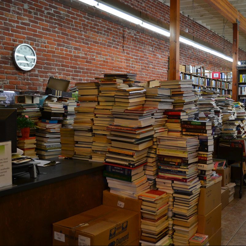 Smith Family Bookstore photo 6