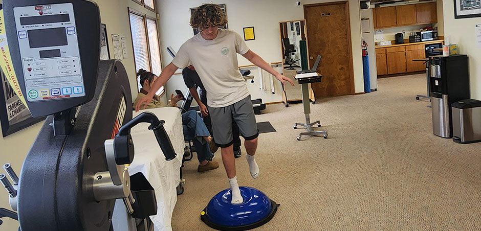 South Lane Physical Therapy photo 6