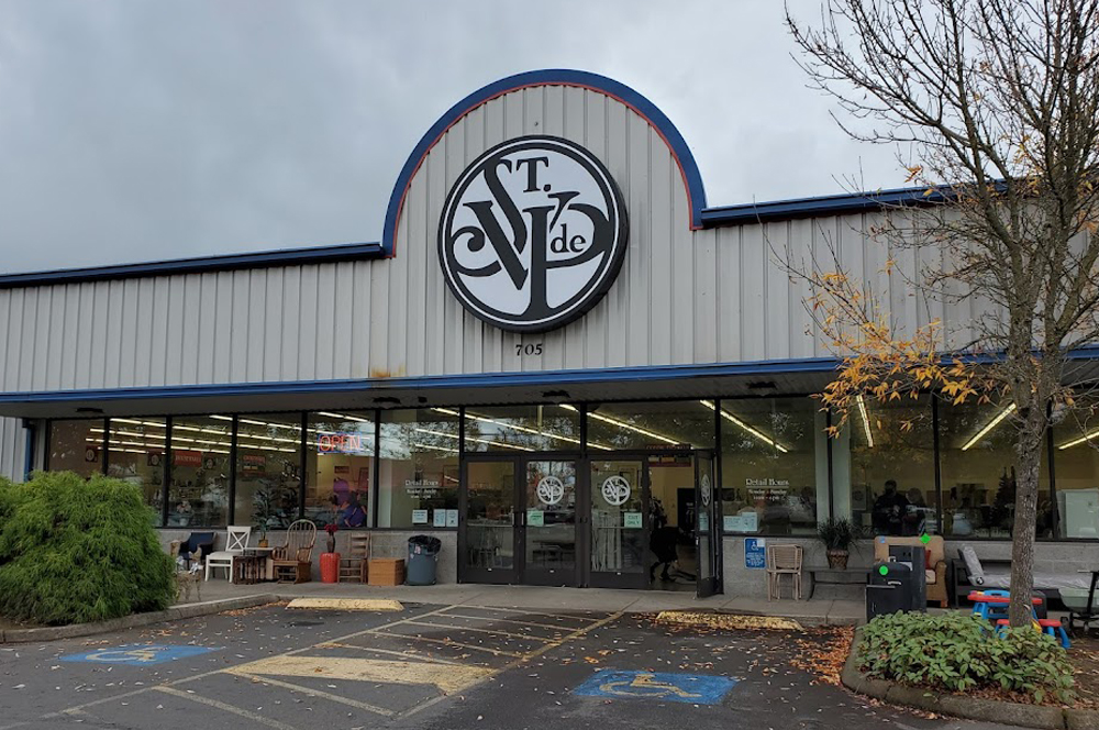 St. Vinnie’s – Florence Thrift Store photo 4