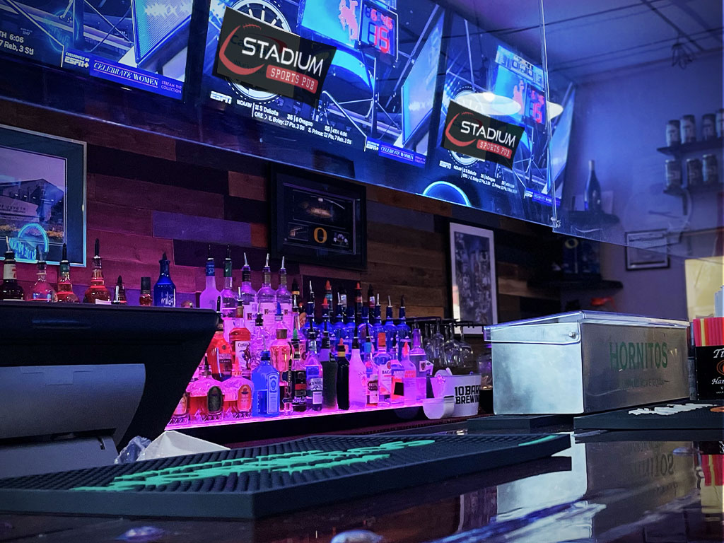 Stadium Sports Pub photo 7