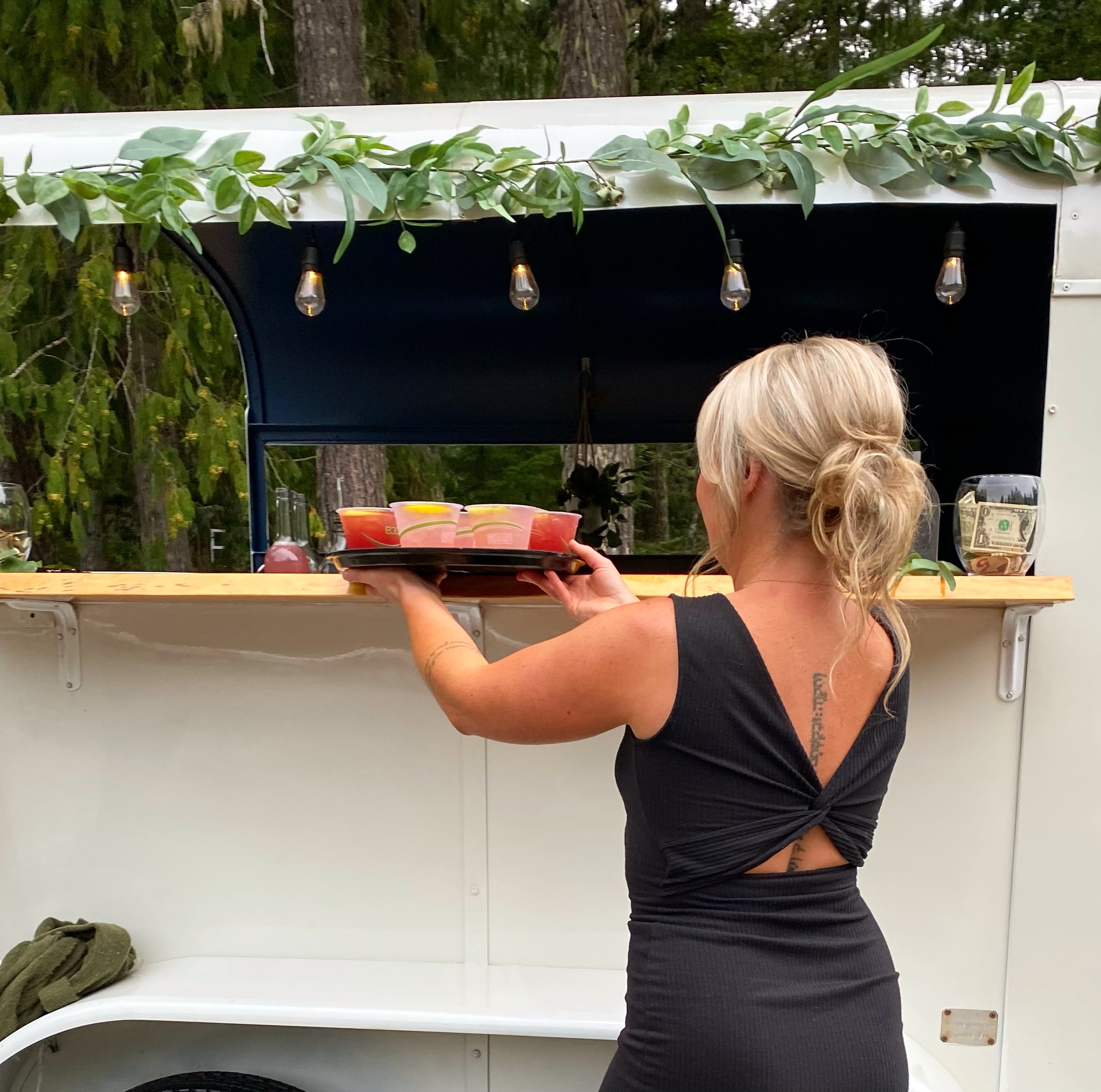 Wedding and Events Bartending photo 9