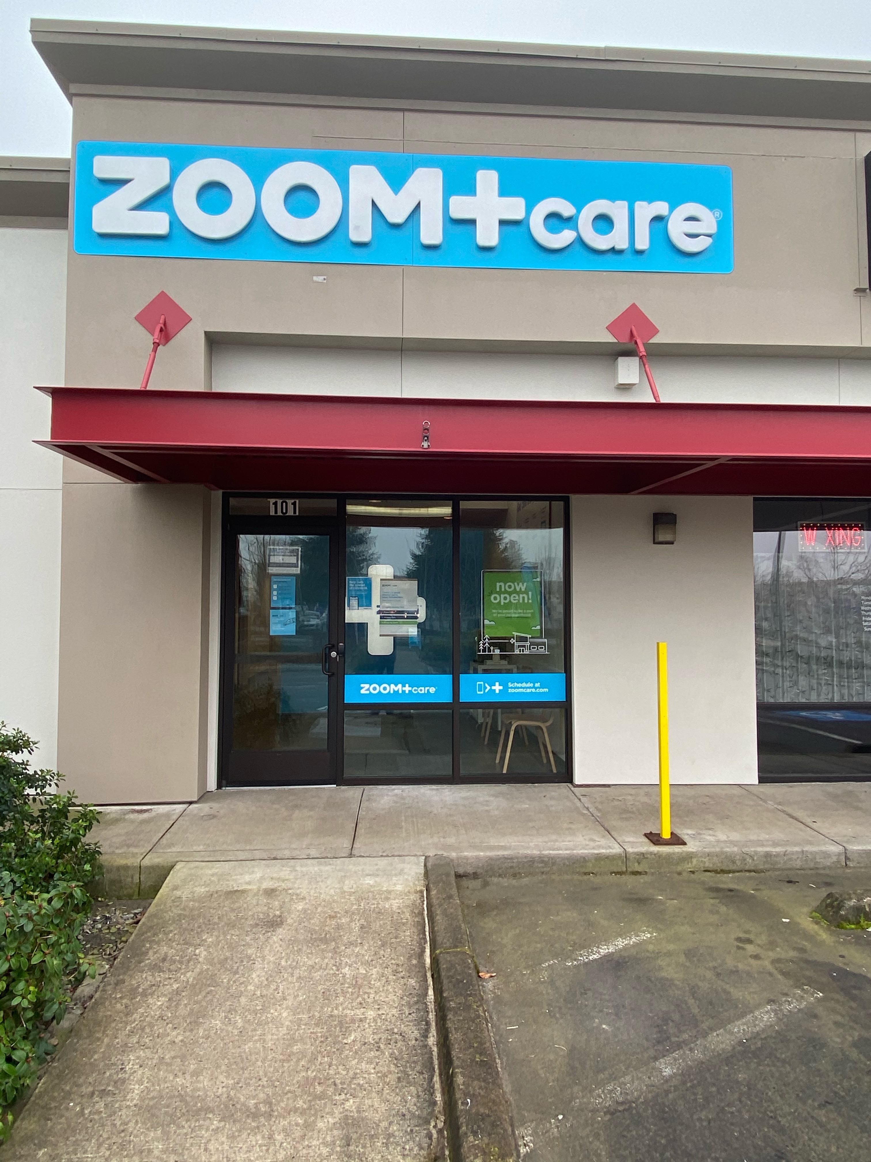 ZoomCare Springfield Gateway photo 3